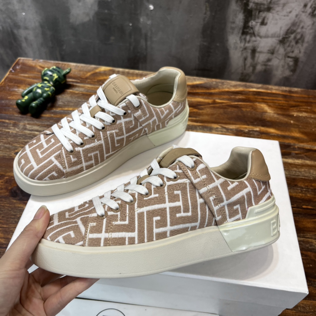 Balmain B-Court sneaker 47 - vstockx