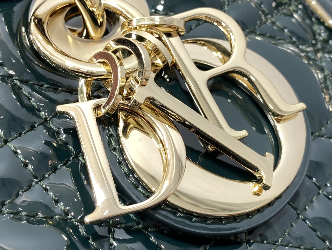 Handbag Dior size 26*6*14 cm - vstockx