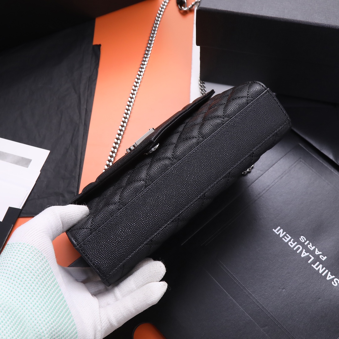 Handbags SAINT LAURENT 526286 size 21x13x6 cm - vstockx