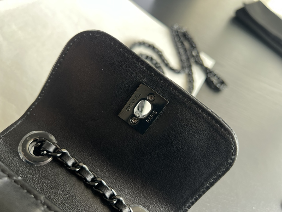 Handbag Chanel 81633 size 11cmx11cmx5 cm - vstockx