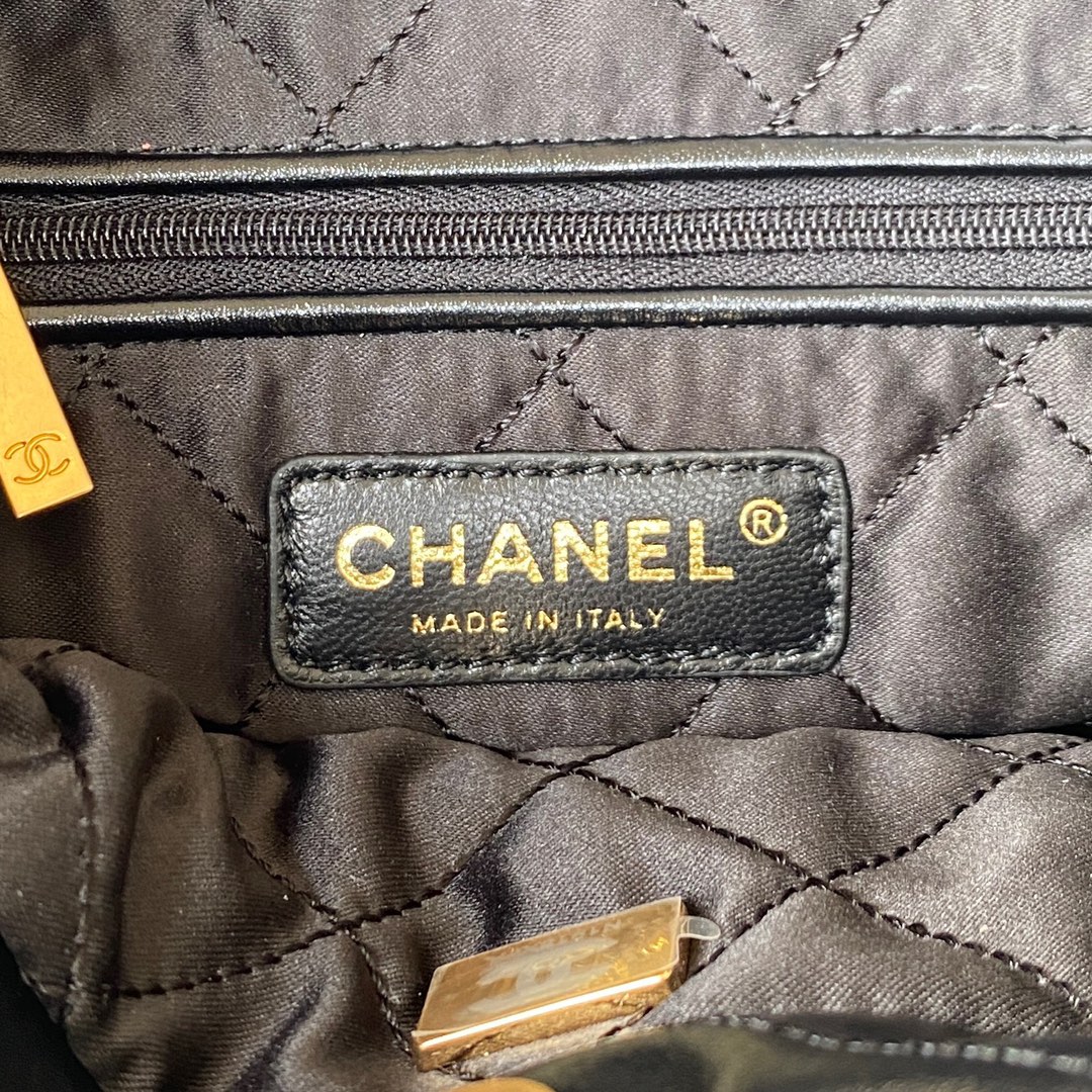 Handbag Chanel AS3263 size 18X20X6.5 cm - vstockx