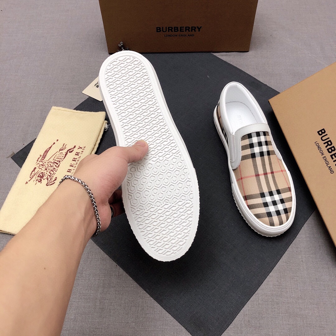 Burberry Perforated Check Sneaker 8 - vstockx