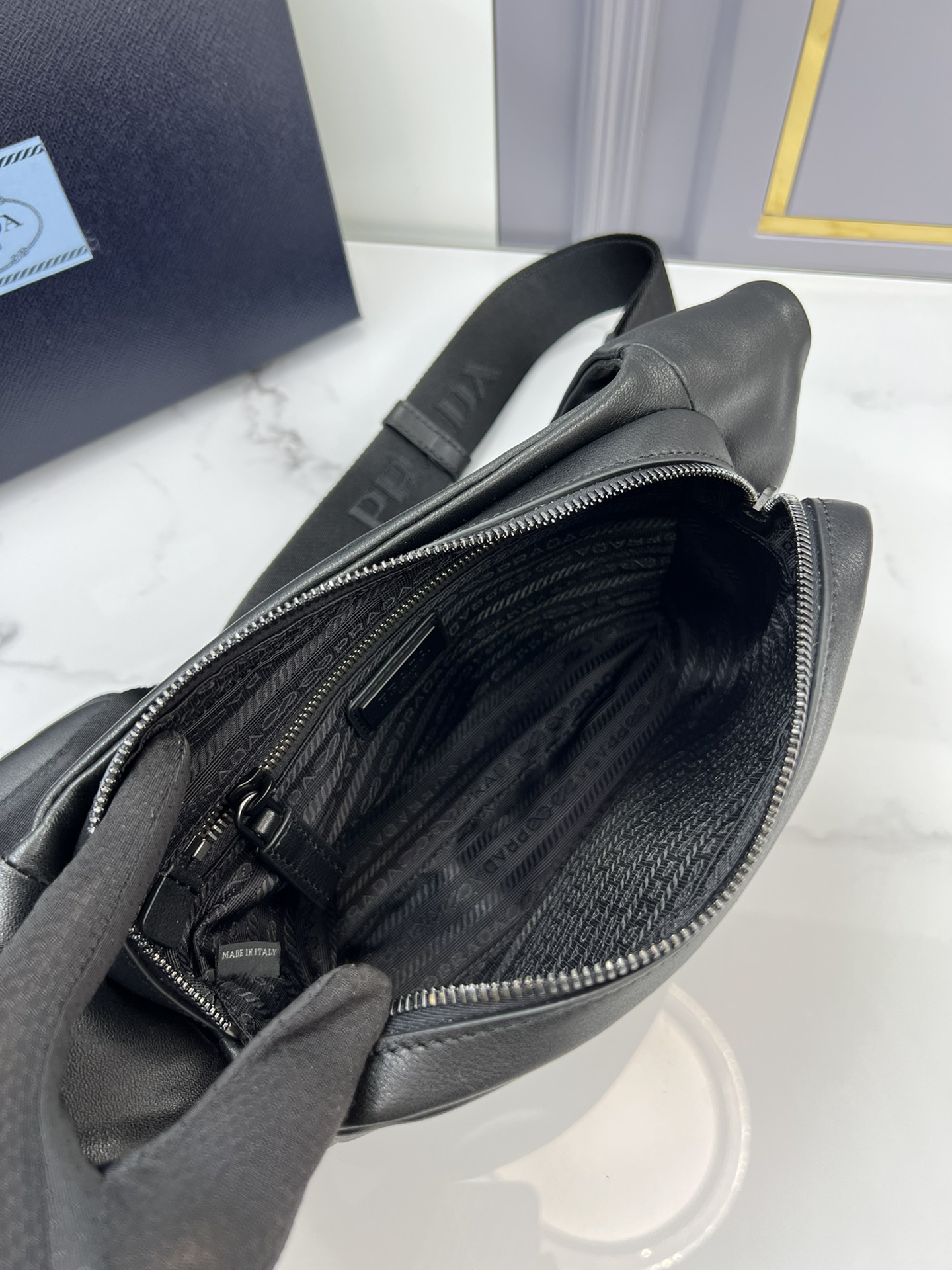 handbags prada 2VH127 22*16.5*5 - vstockx