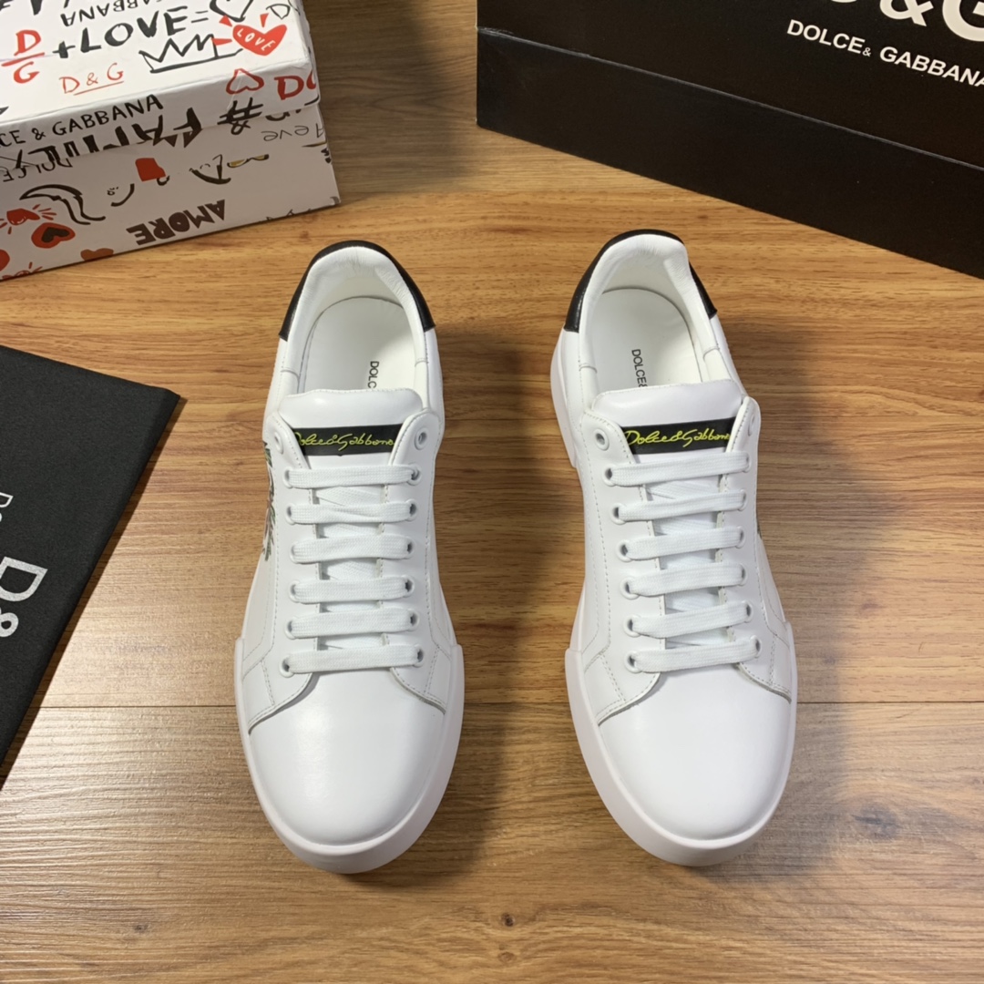 Dolce & Gabbana Low Tops Sneakers 130 - vstockx
