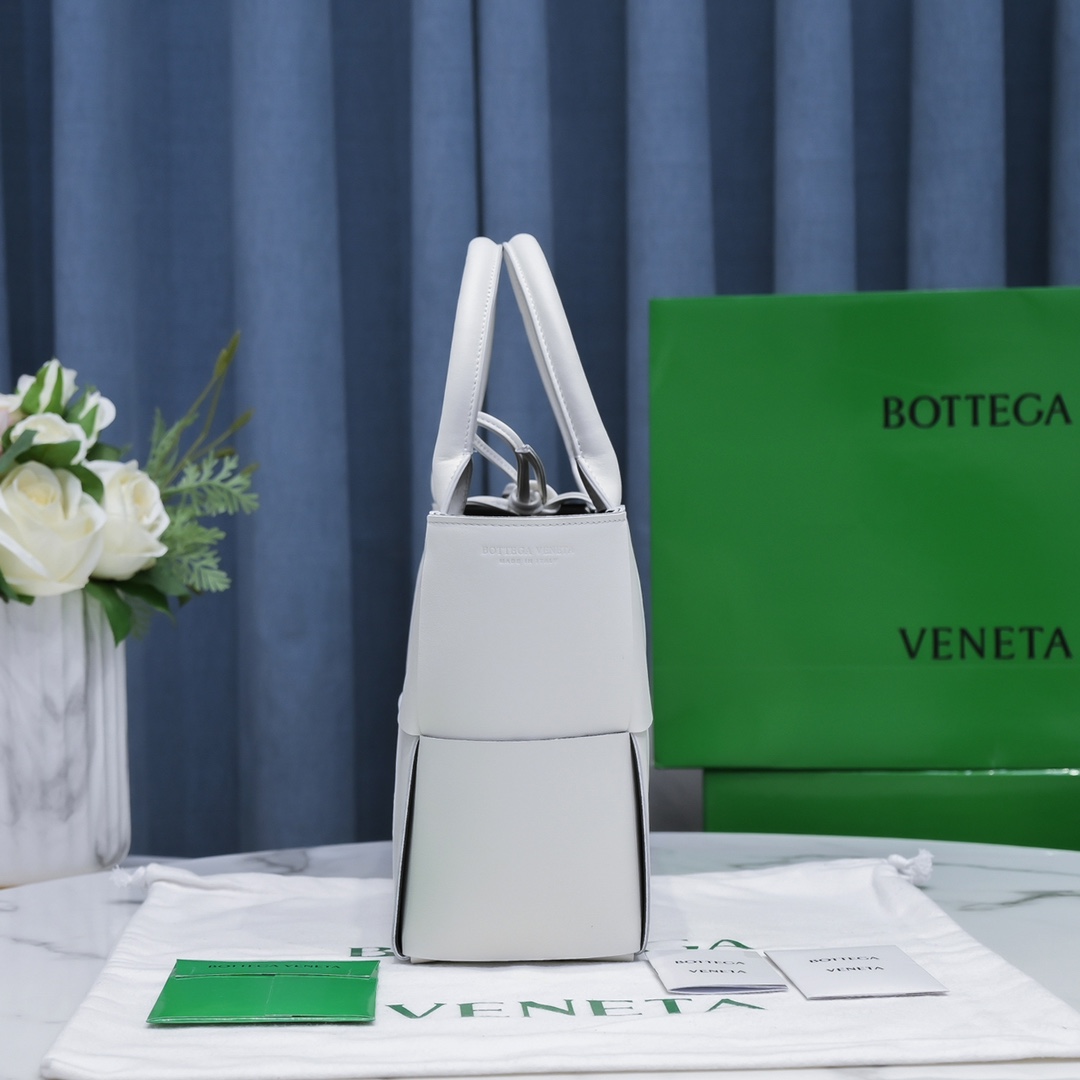 handbags Bottega Veneta 9893# size:30*20*12 - vstockx