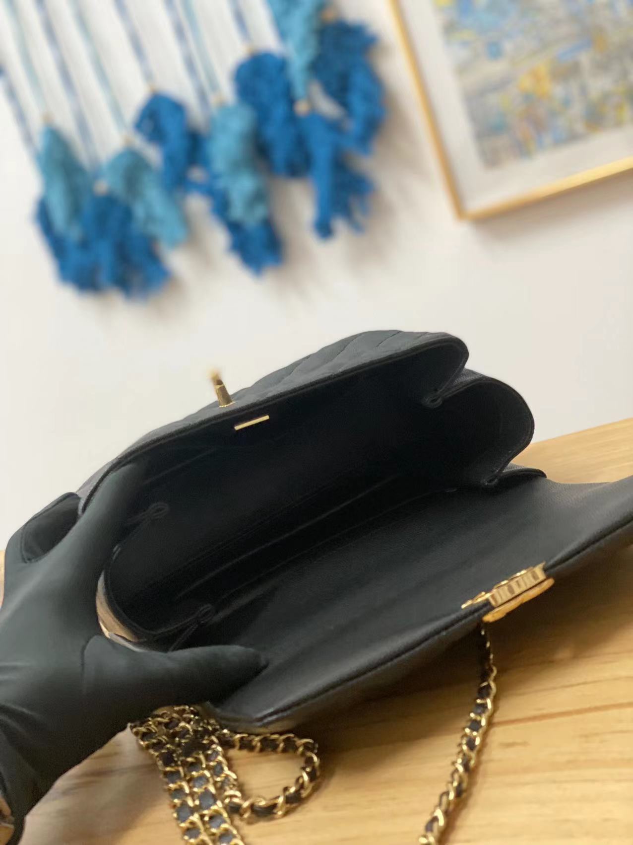 Handbag Chanel 3633 size 16*23*11.5 cm - vstockx