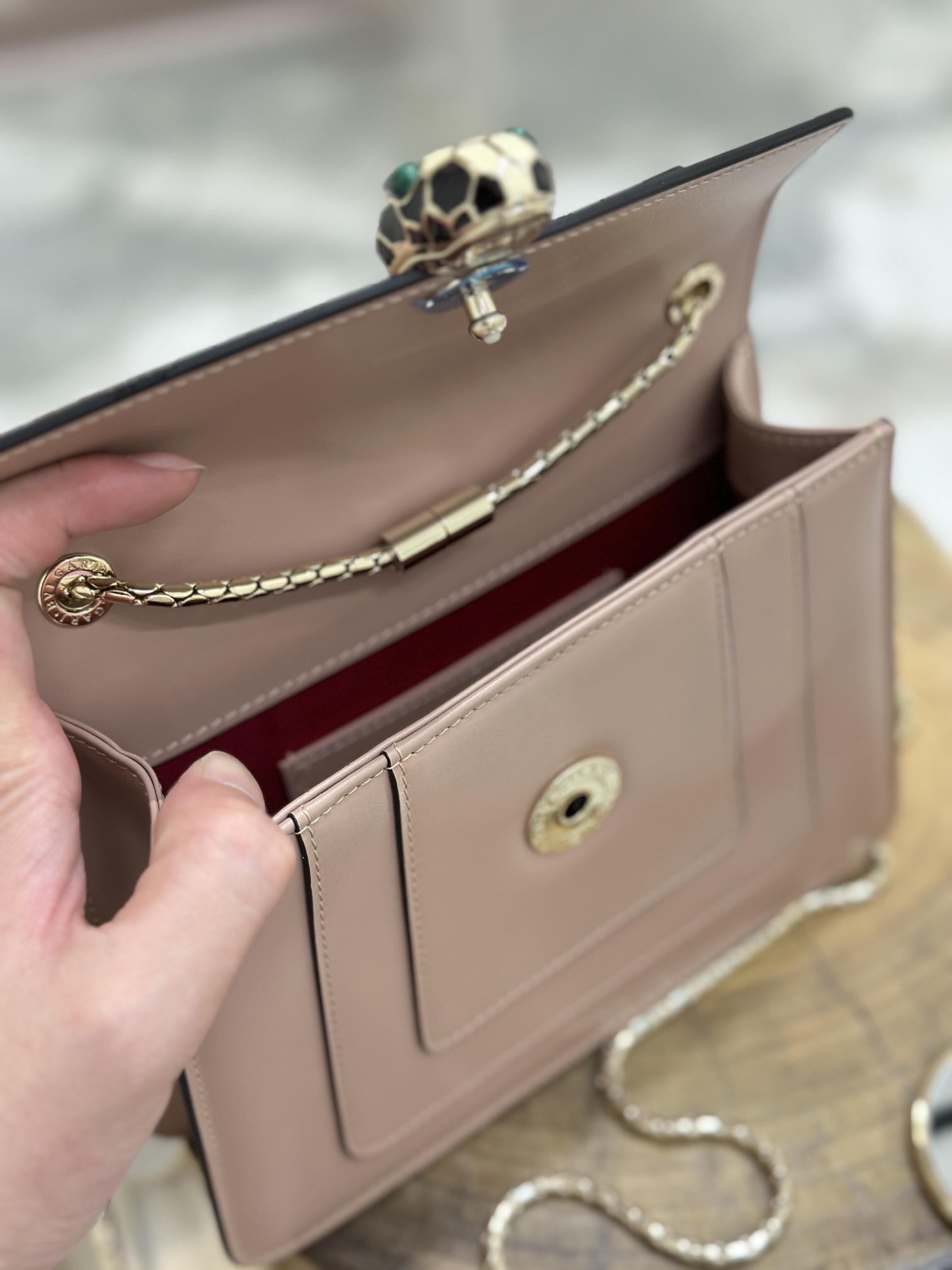 Handbags Bvlgari 35107 size:20*15*5 cm - vstockx