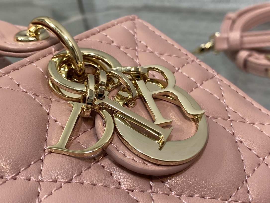 Handbag Dior size 16*5.5*10 cm - vstockx