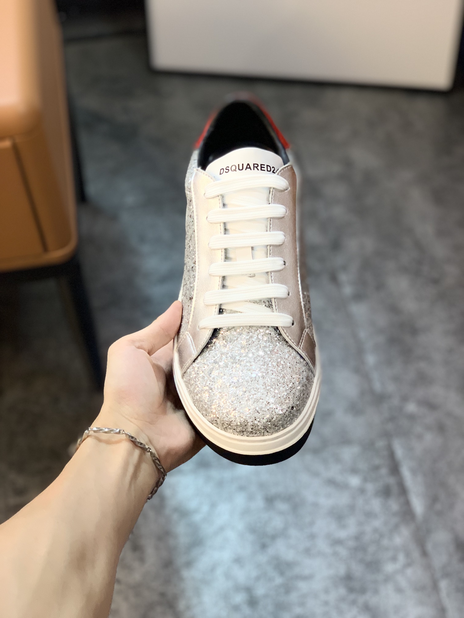 DSQUARED2 sneaker 17 - vstockx