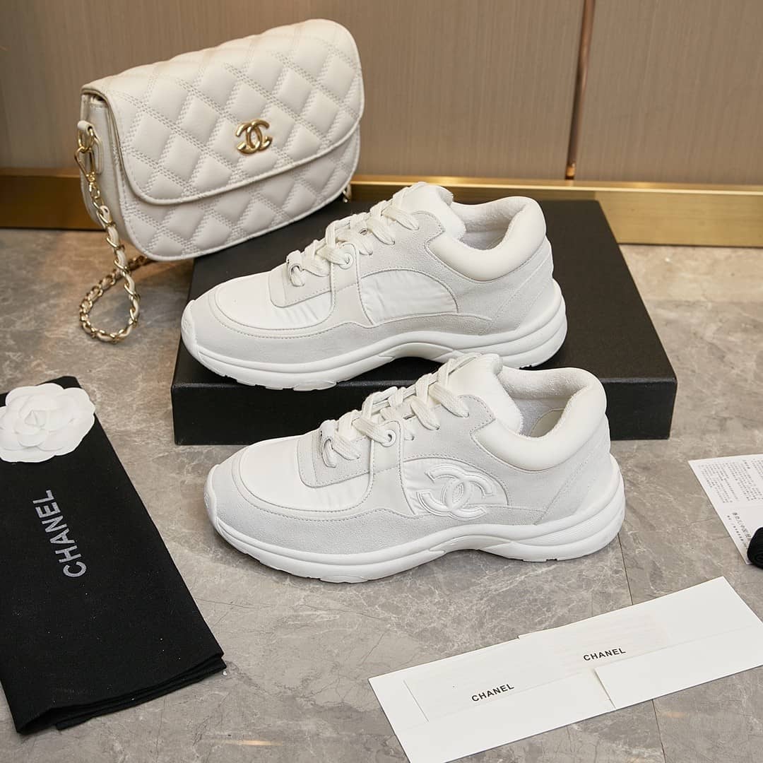 Chanel Low Top Trainer Reflective White Suede - vstockx