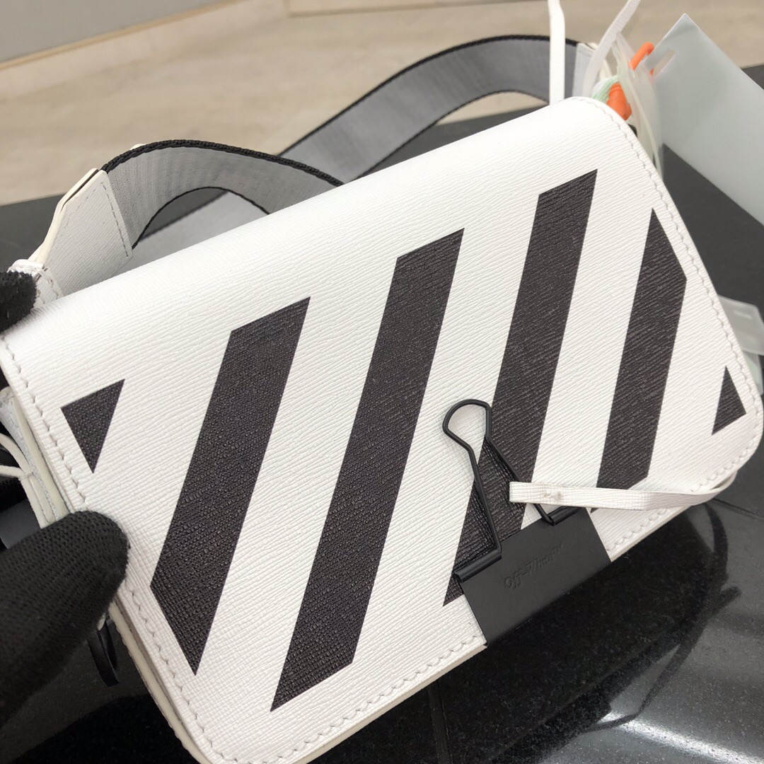 handbags OFF-White 522  4335870  size:18*12*5cm - vstockx