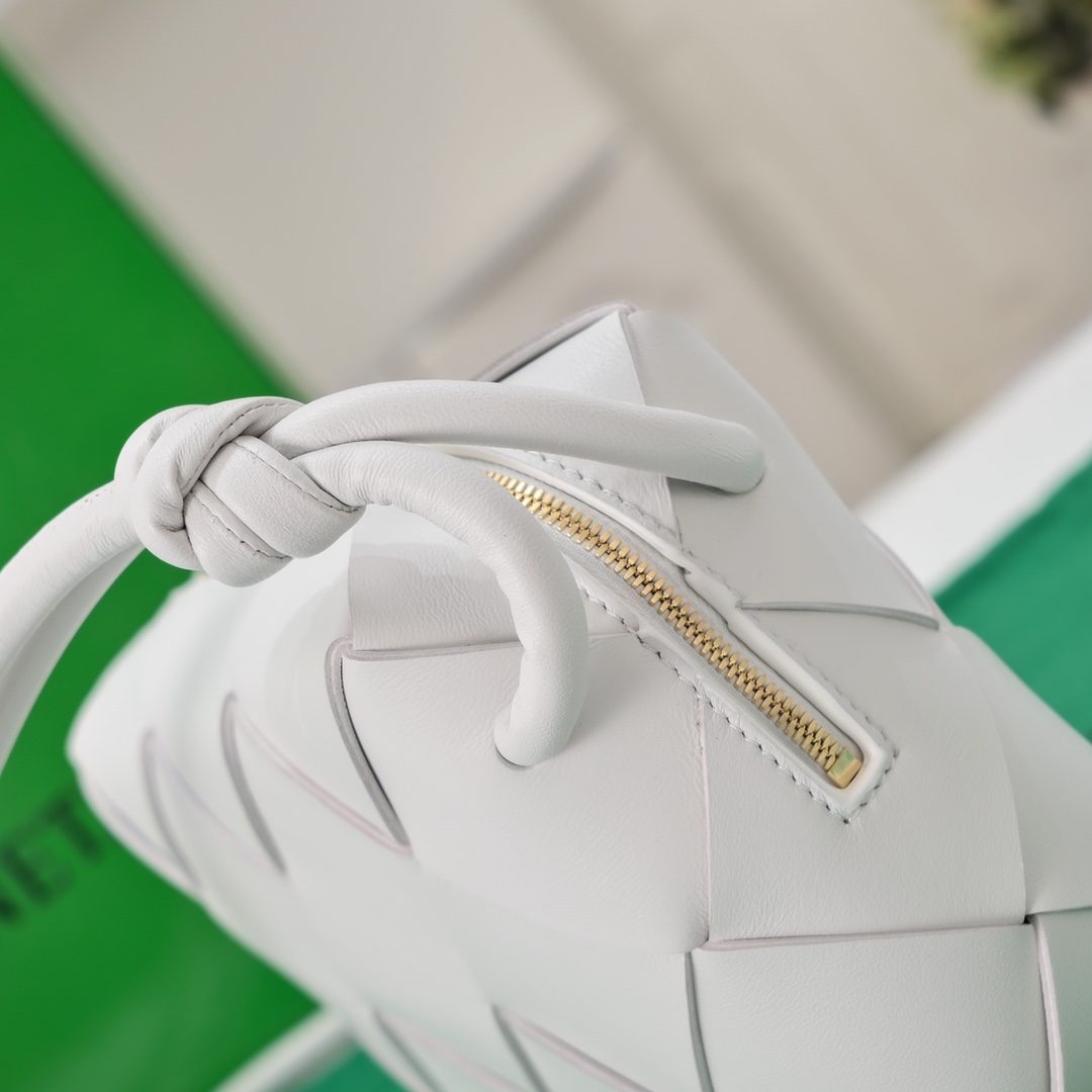 handbags Bottega Veneta 6600# size:22*14*10 - vstockx