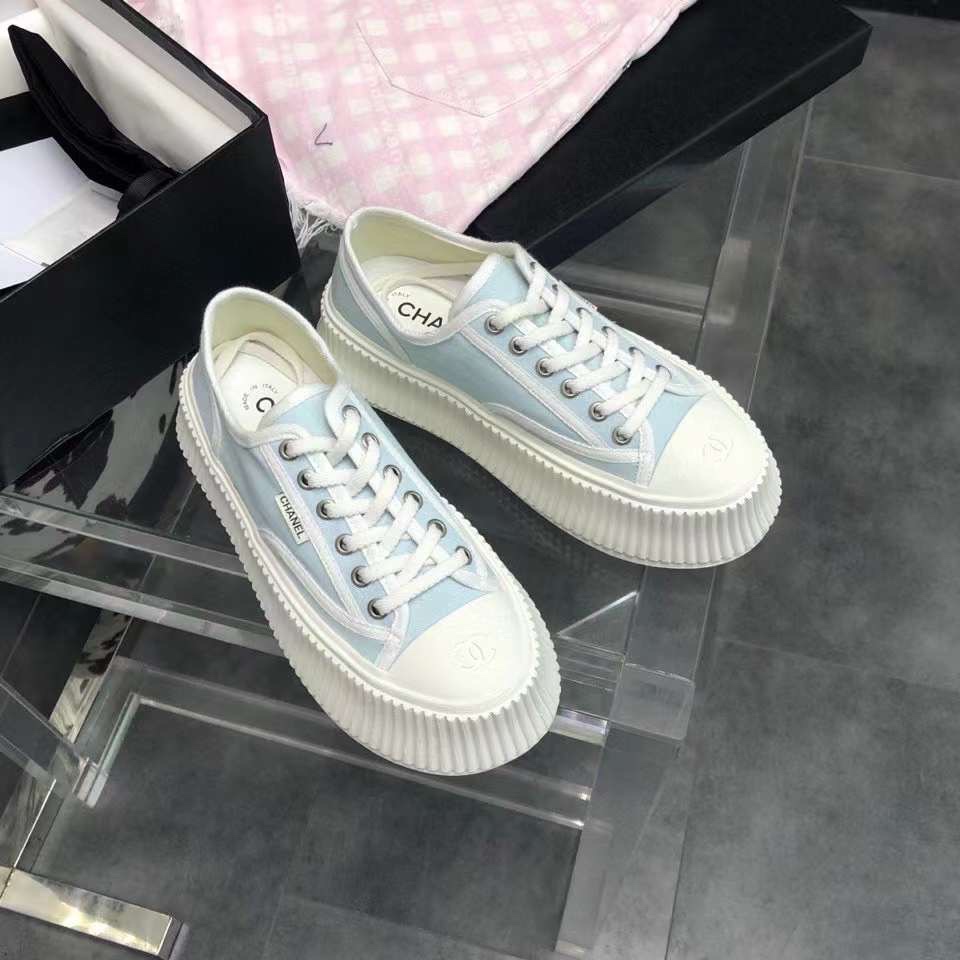 Chanel Platform Sneaker 27 - vstockx