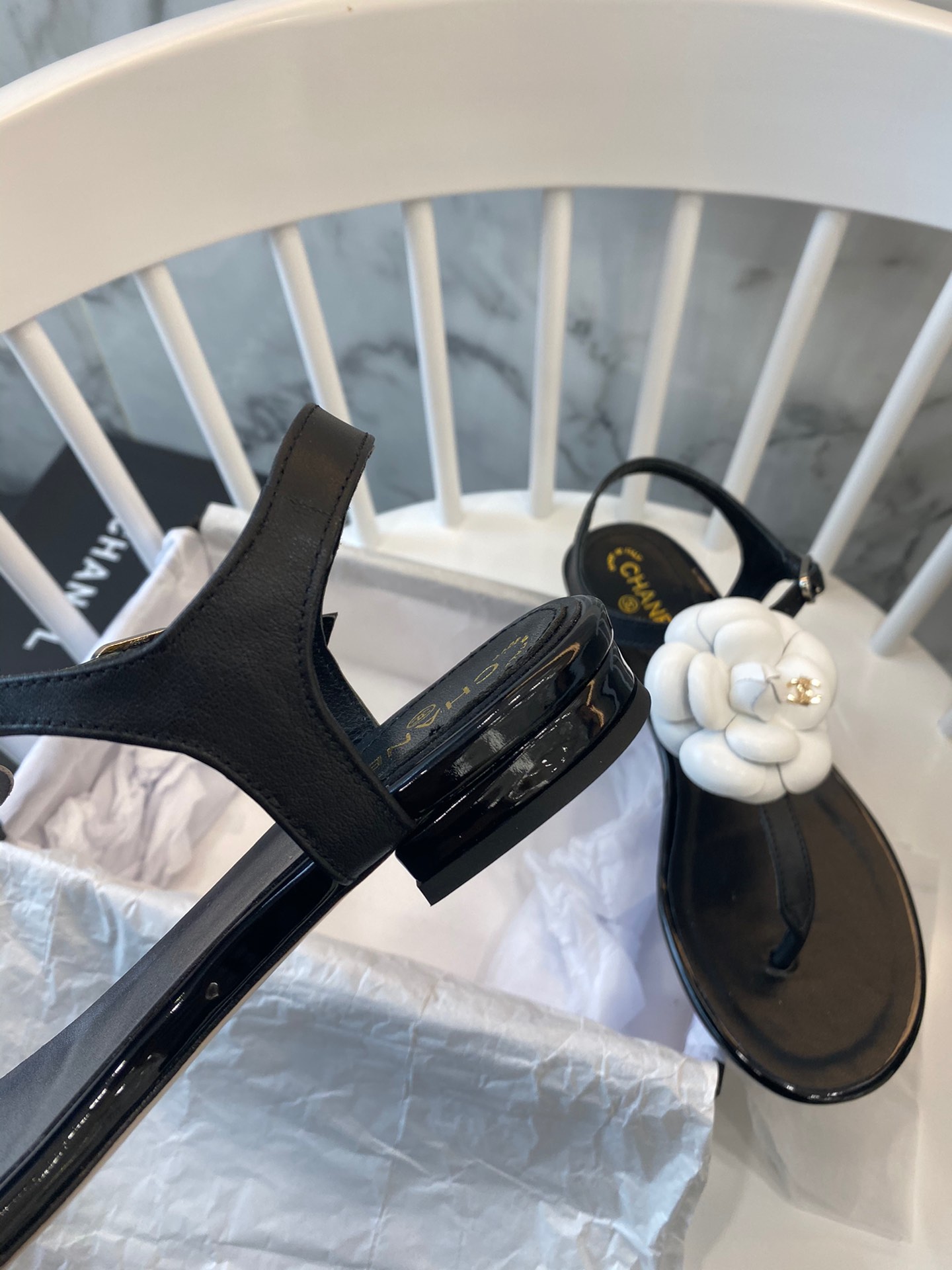 Chanel Slides 32 - vstockx