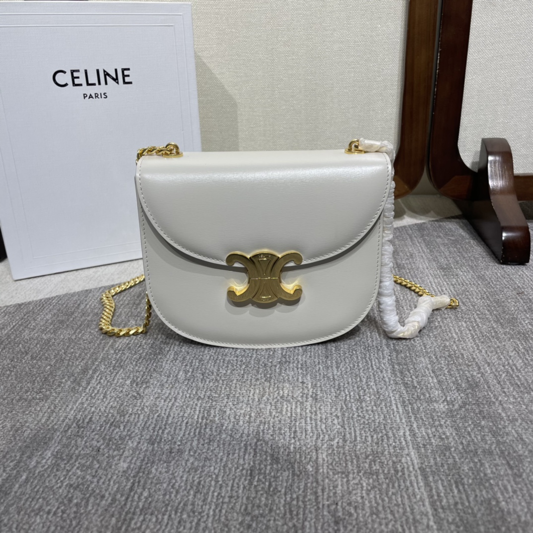 Handbags Hermes 110973 size:19 X 15 X 6 cm - vstockx