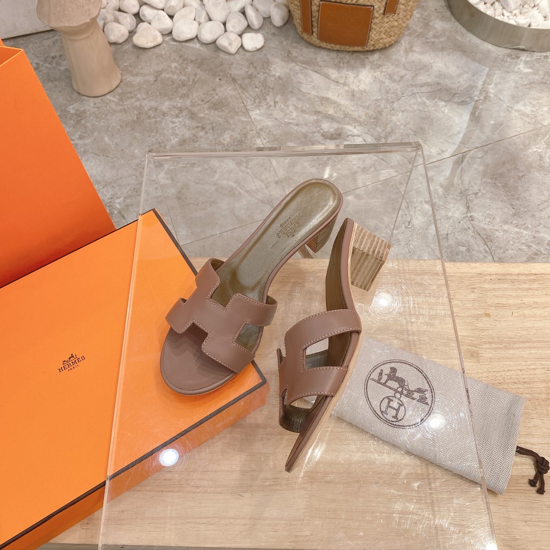 Hermes Sandals 53 - vstockx