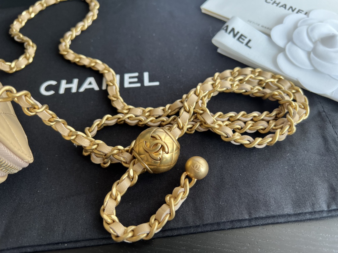 Handbag Chanel AP1447 size 8.5cmx11cmx7 cm - vstockx