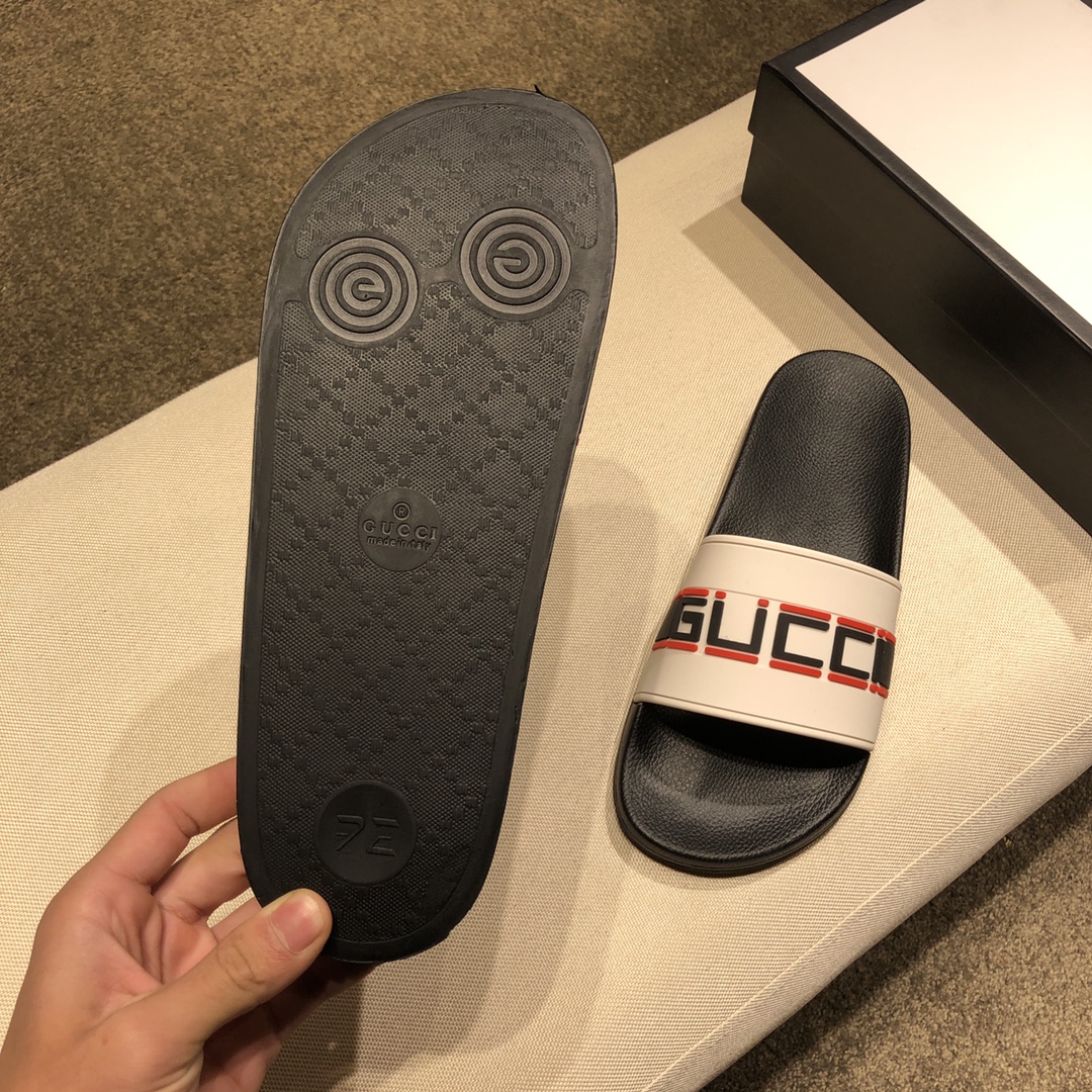 Gucci Slippers 27 - vstockx