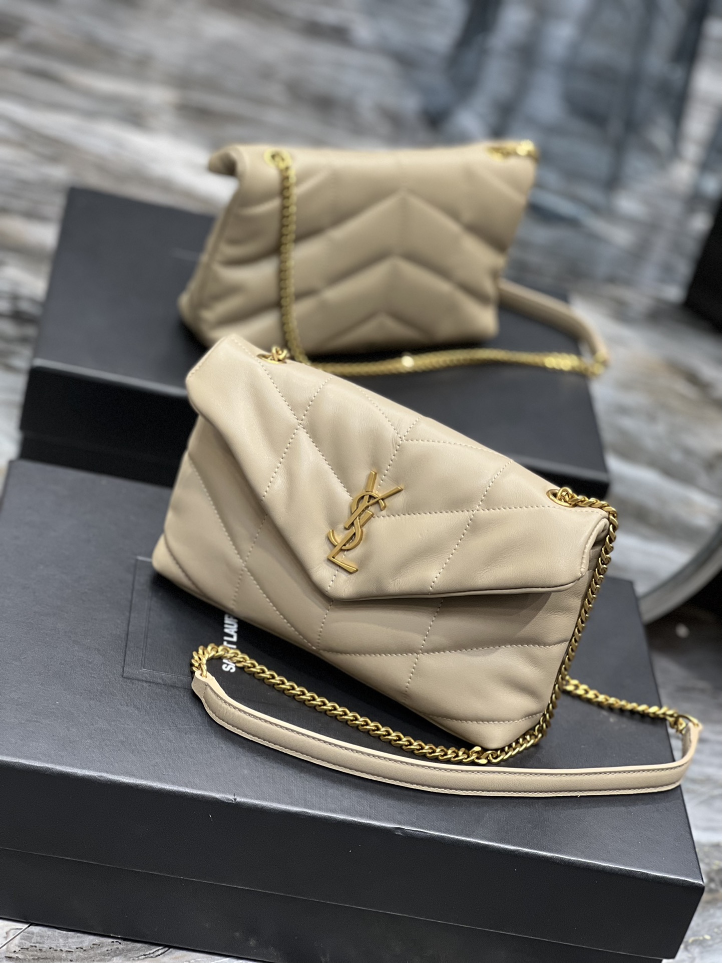 Handbags SAINT LAURENT 620333 size 23  15.5  8.5 cm - vstockx