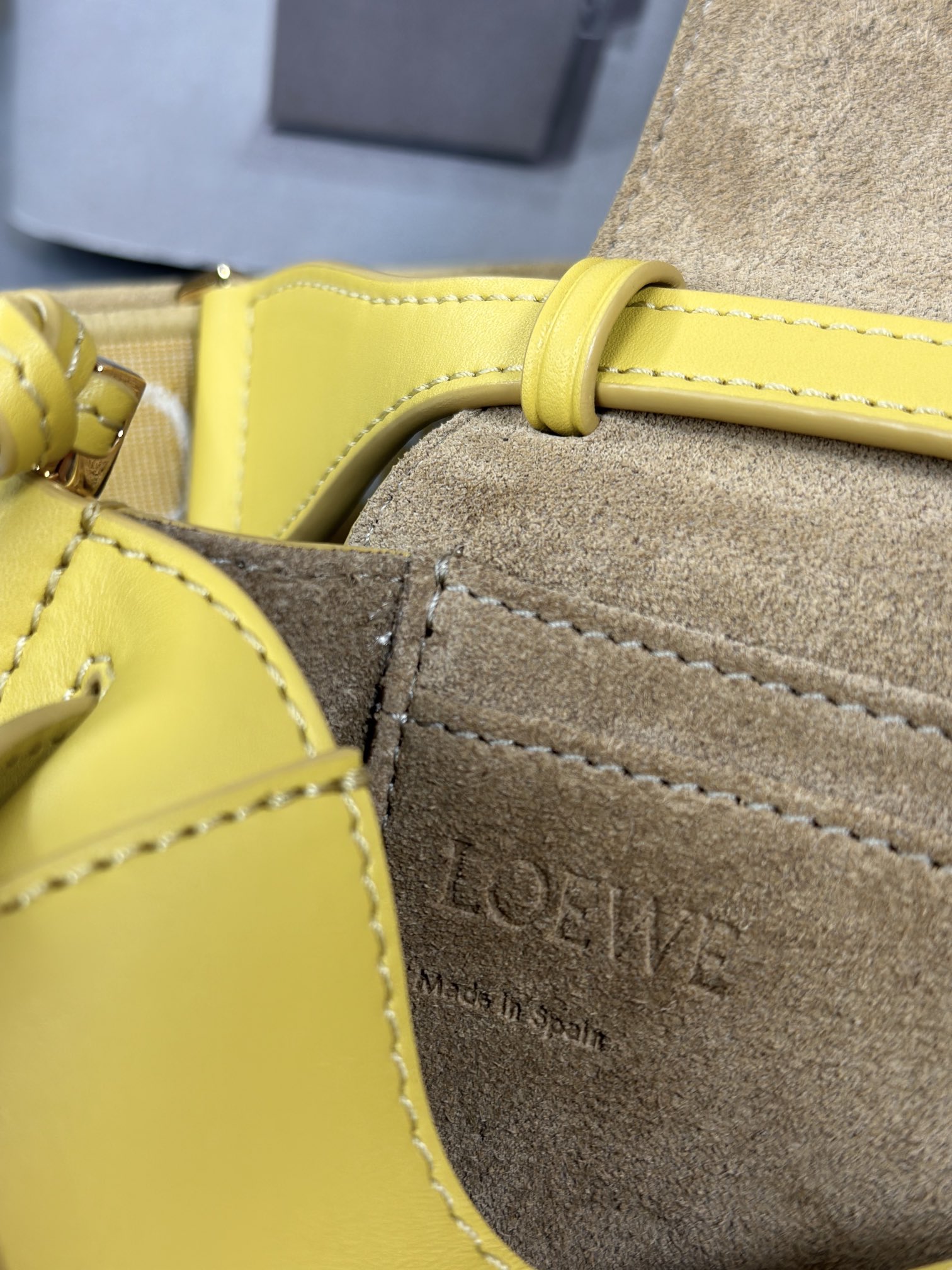 Handbags LOEWE   size:15*12.5*9cm - vstockx