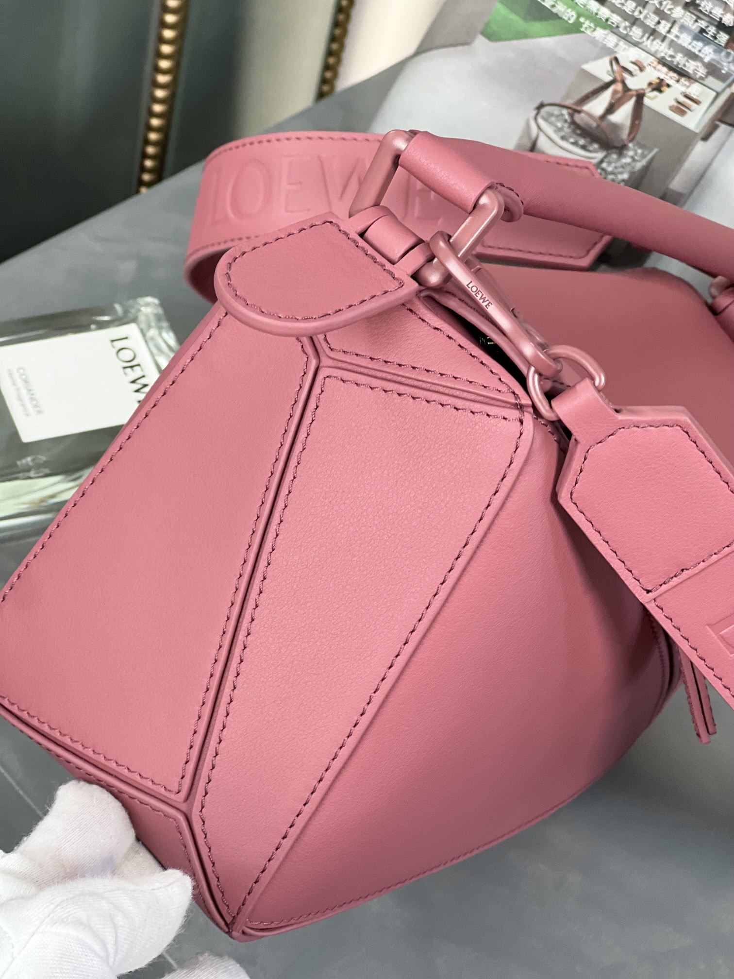 Handbags LOEWE  size:24-16.5-10.5 cm - vstockx