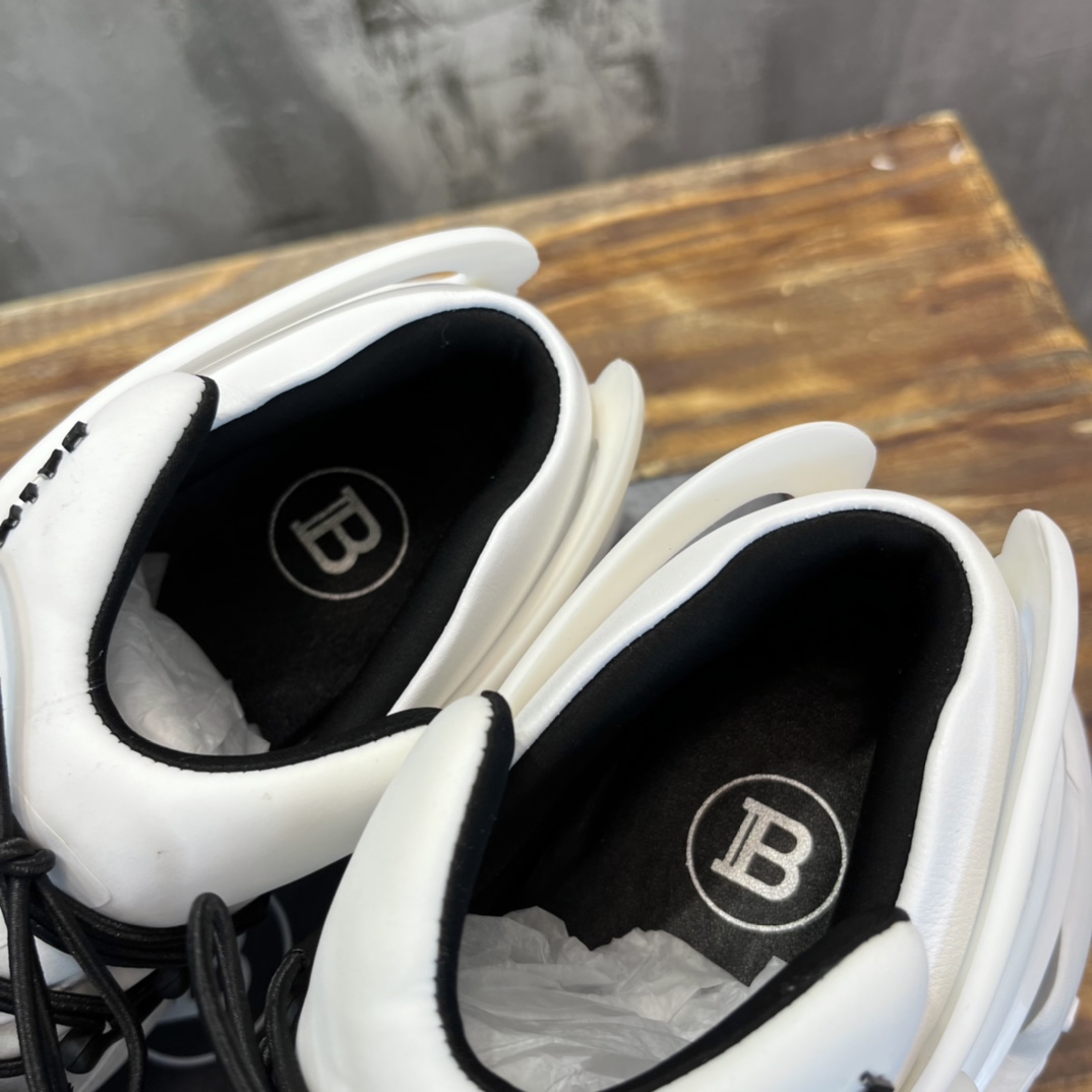 Balmain Unicorn Low-Top White Black Gradiant - vstockx