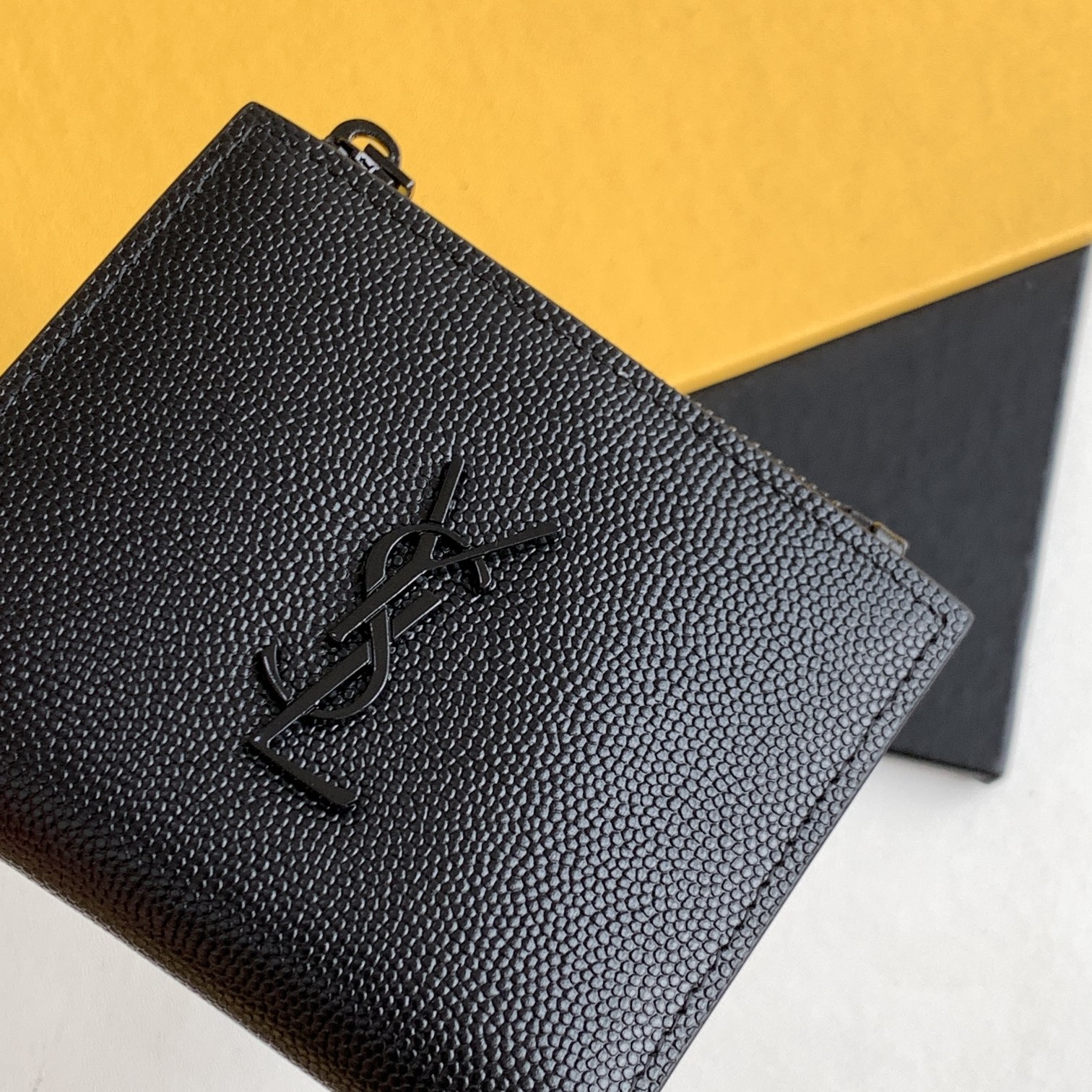 Handbags SAINT LAURENT 517045 size 10*8*2 cm - vstockx