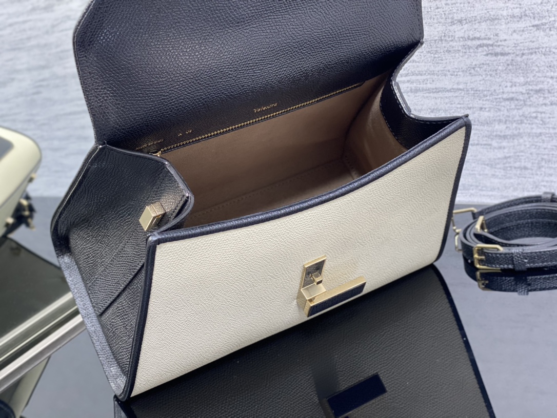 Handbag VALEXTRA size ** - vstockx