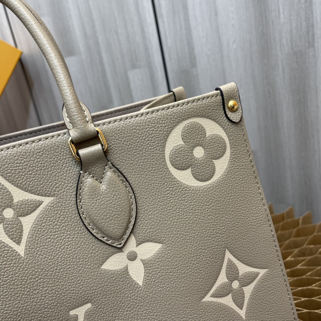 Handbag Louis Vuitton 45495 size 34x26x13 cm - vstockx