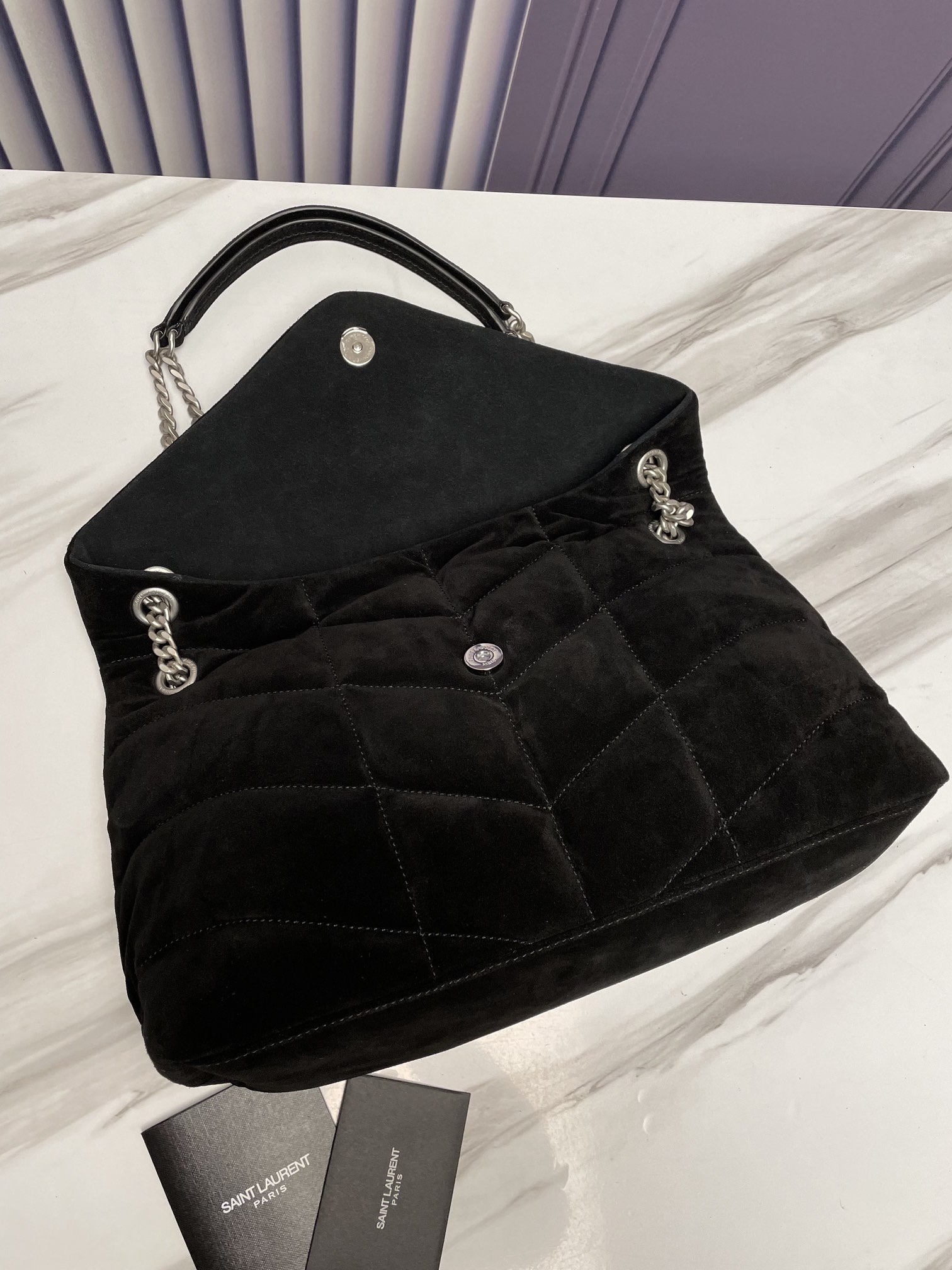 Handbags SAINT LAURENT 577475 size 35x23x13.5 cm - vstockx