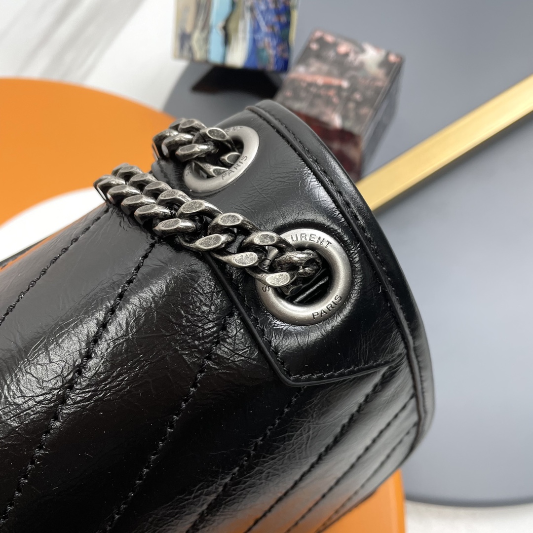 Handbags SAINT LAURENT 498894 size 28-21-8 cm - vstockx