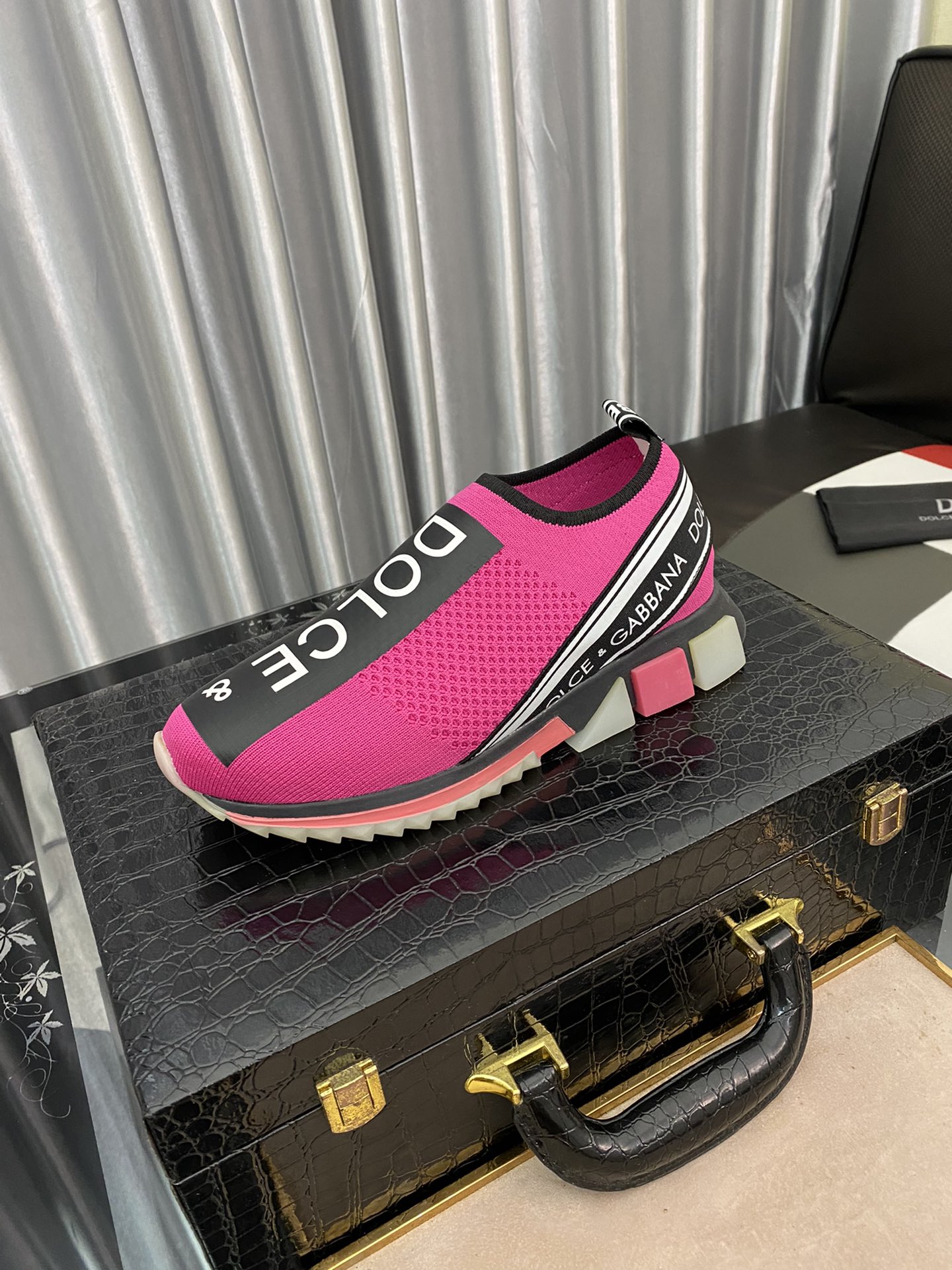 Dolce & Gabbana Sorrento 27 - vstockx