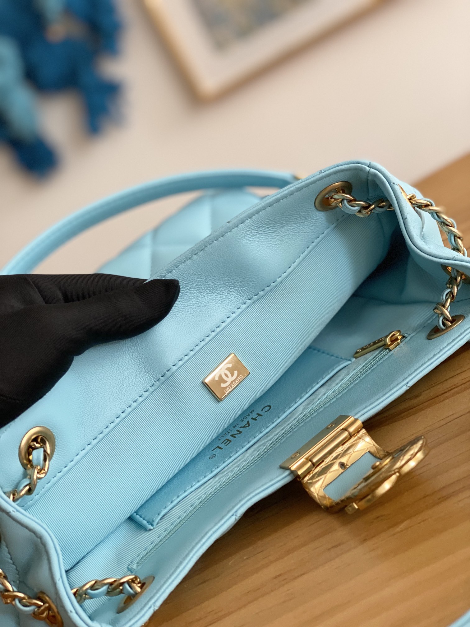 Handbag Chanel 3477 size 22*25*9* cm - vstockx