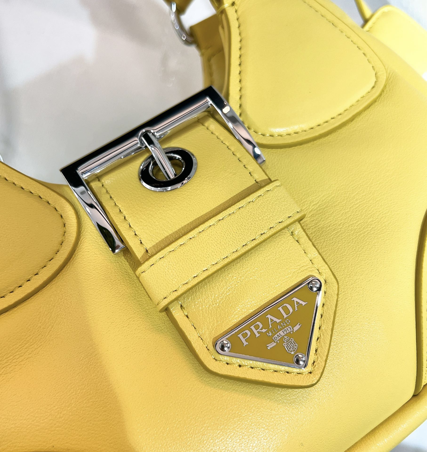 handbags prada 1BA381 16*7.5*22.5 - vstockx