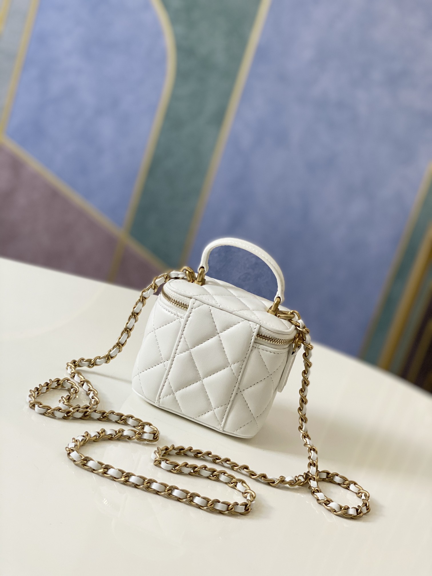 Handbag Chanel 81113 size 10 7 9 cm - vstockx