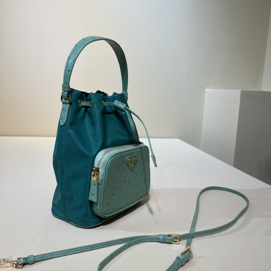 Handbags Prada 1BH038 size:22.5×17.5×12 cm - vstockx