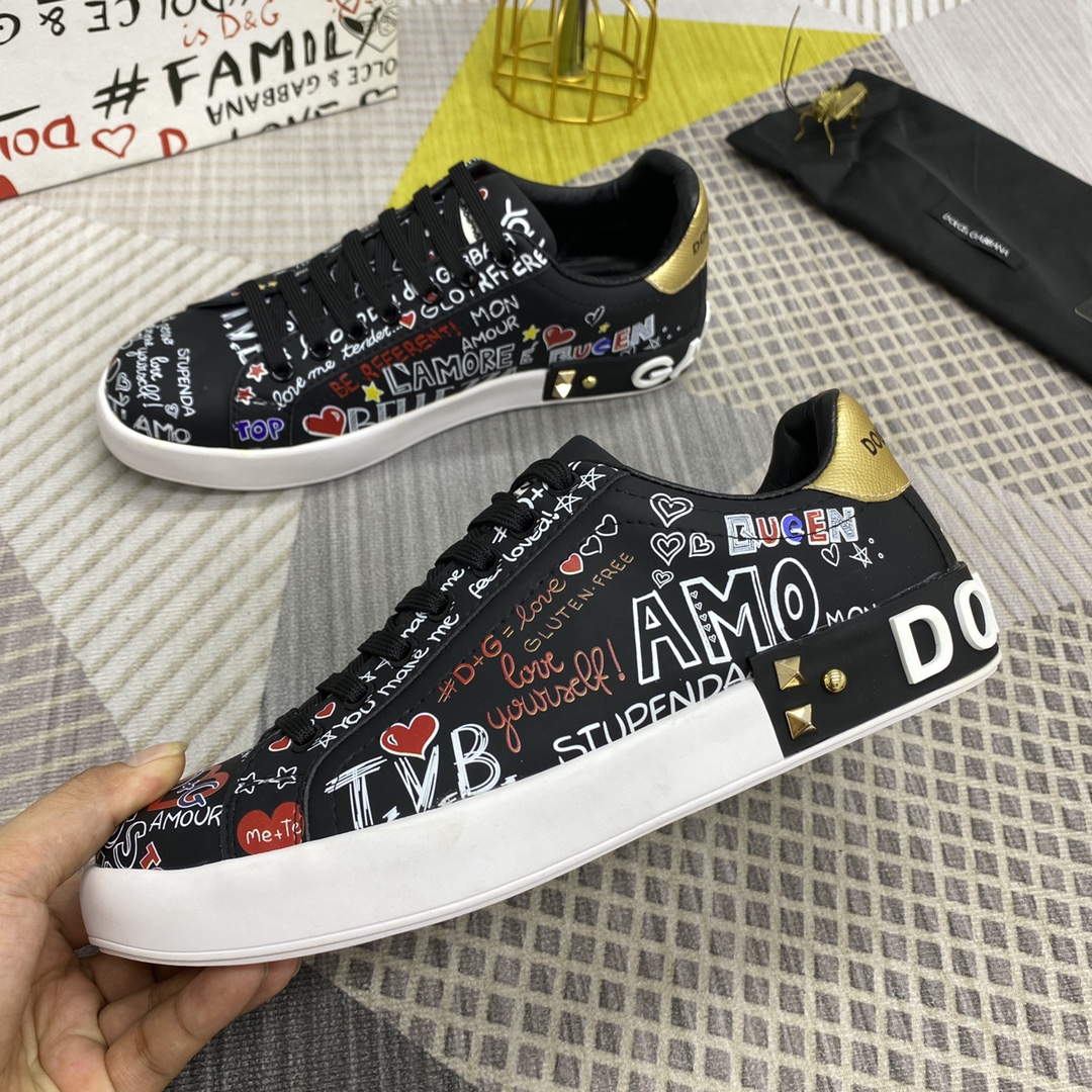 Dolce & Gabbana Low Tops Sneakers 96 - vstockx