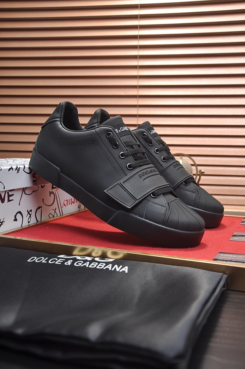 Dolce & Gabbana Low Tops Sneakers 12 - vstockx