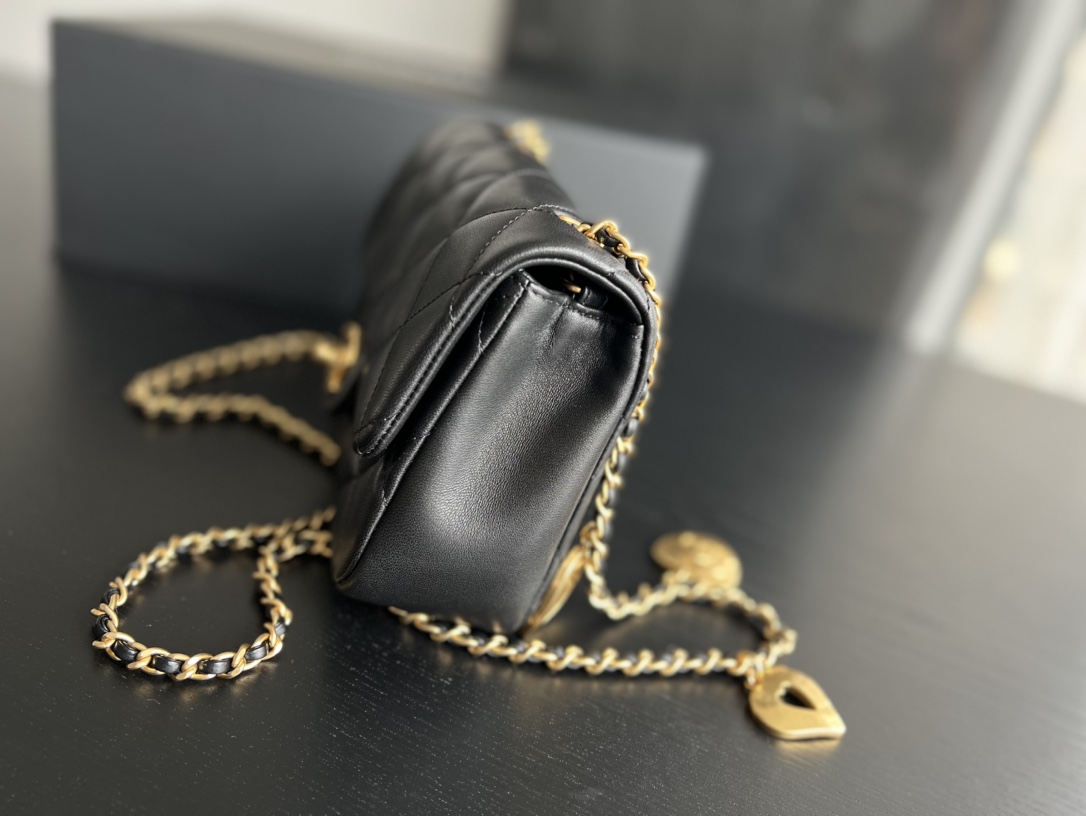 Handbag Chanel 3457 size 20 cm - vstockx