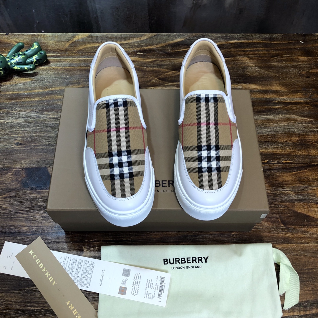 Burberry House Check Sneaker 2 - vstockx