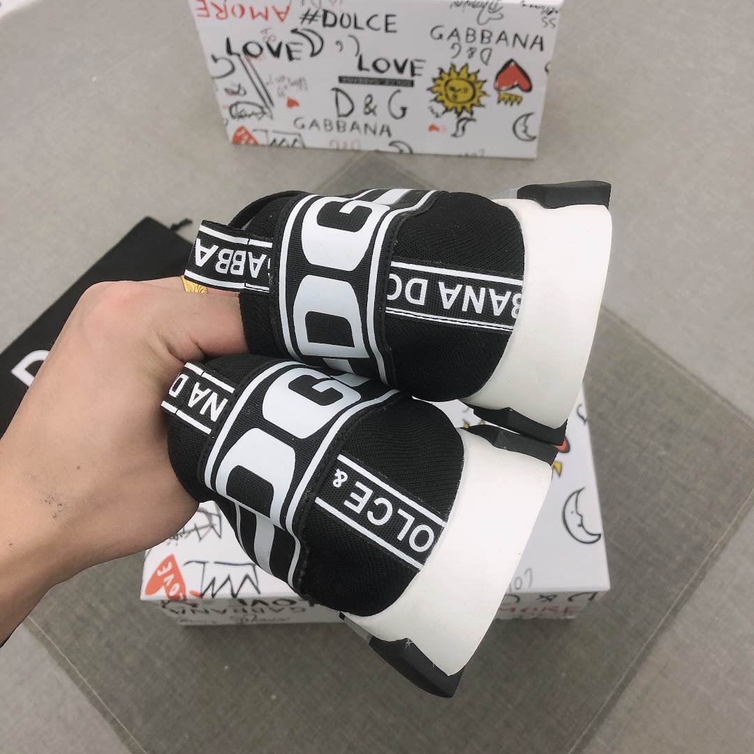 Dolce & Gabbana Sorrento 16 - vstockx