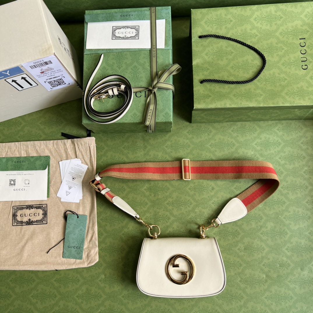 Handbag Gucci 698643 size 22*13*5.5 cm - vstockx