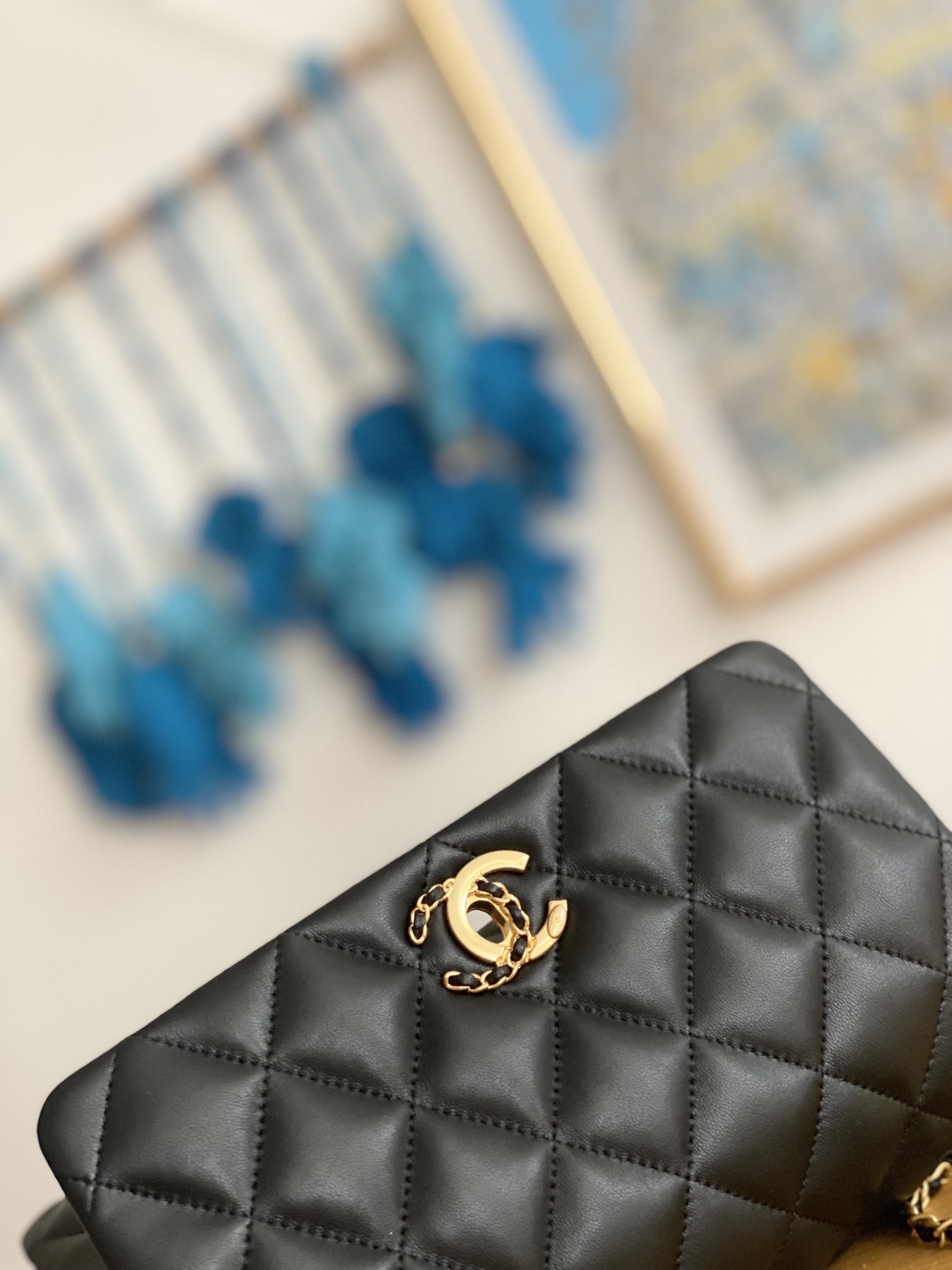 Handbag Chanel 3378 size 15cmX20cmX9 cm - vstockx