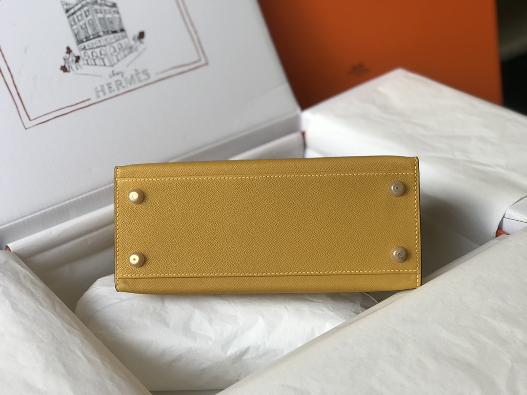 Handbags Herme  .size:25 cm - vstockx