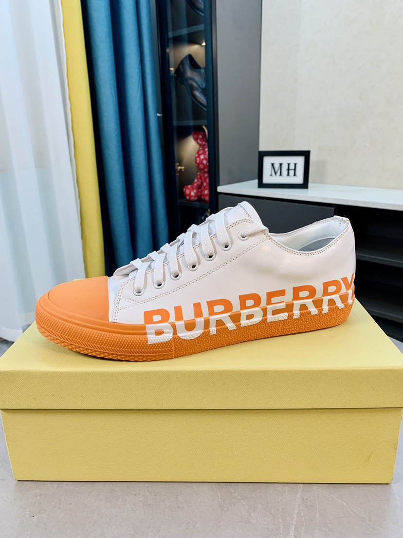 Burberry Perforated Check Sneaker 28 - vstockx