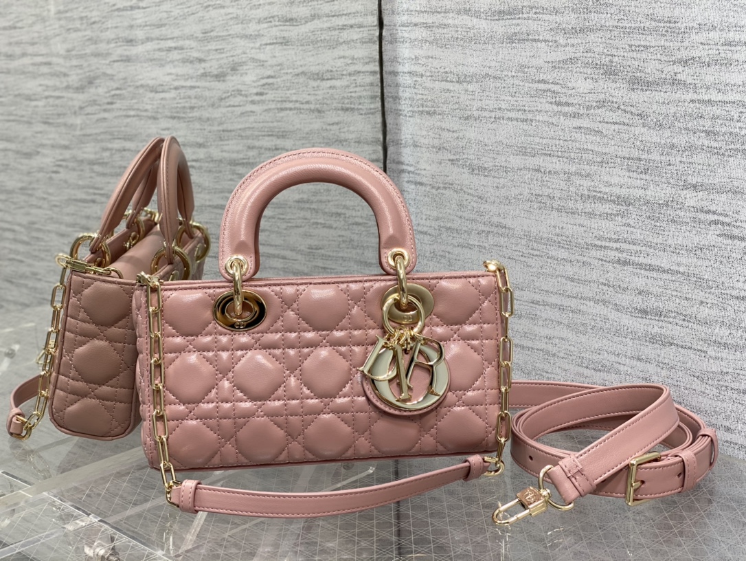Handbag Dior size 22.5*6*11.5 cm - vstockx