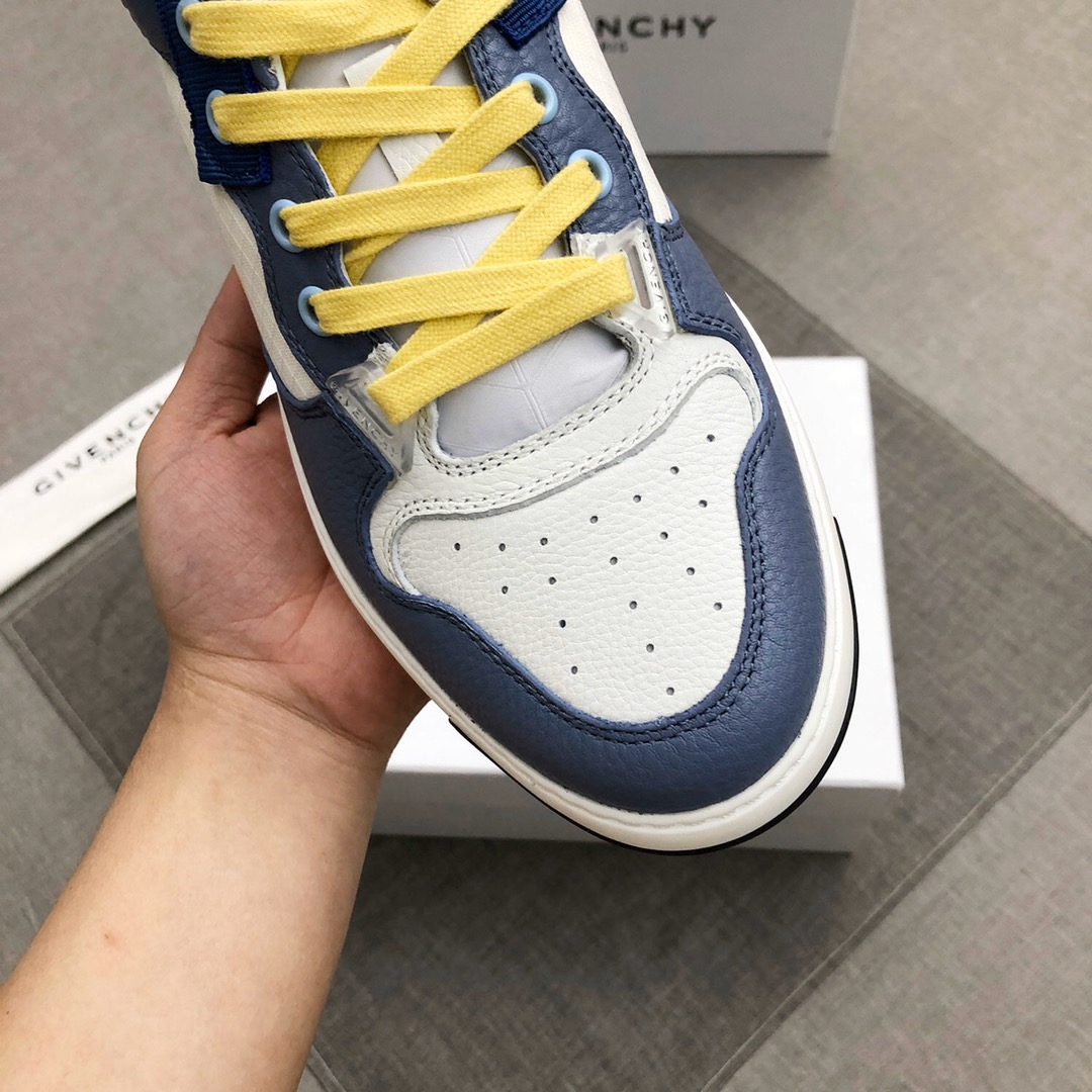 Givenchy Wing Sneakers 6 - vstockx
