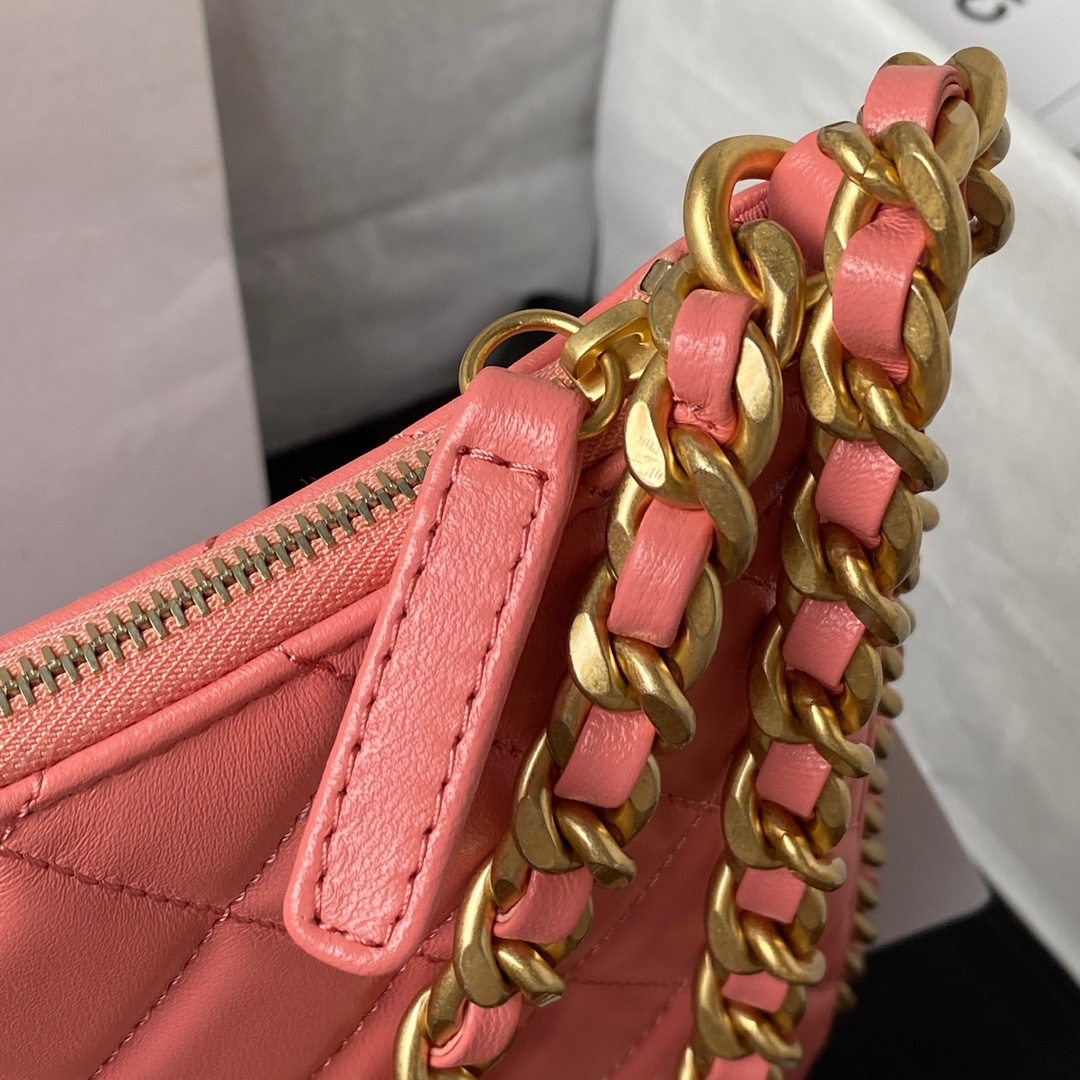 Handbags LOEWE AS4287 size:17.5  28.5  2 cm - vstockx