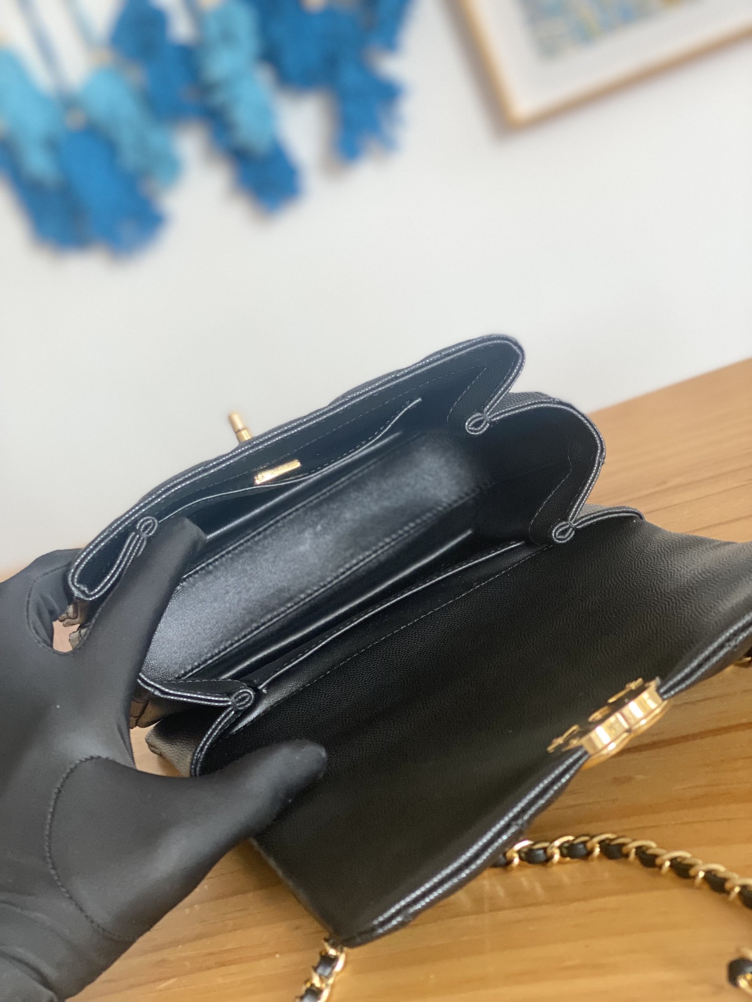 Handbag Chanel 3580 size 13*20*9.5 cm - vstockx