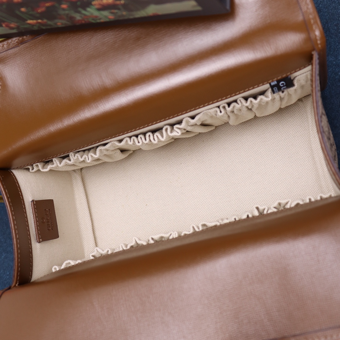 Handbag Gucci 627323 size 27.5X17.5X11 cm - vstockx